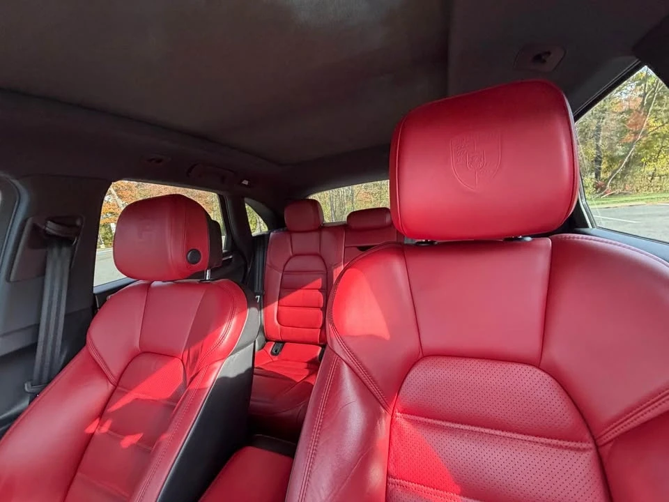 2021 Porsche Macan GTS - Image 15 of 18