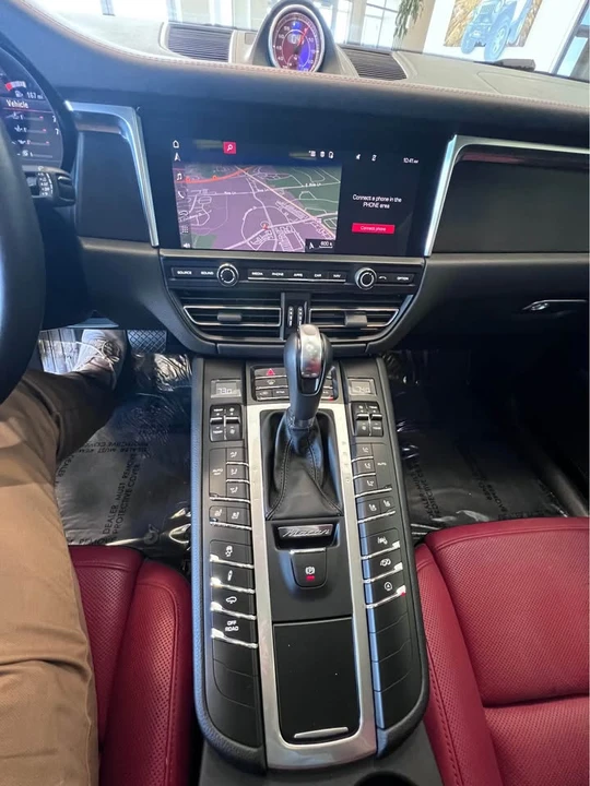 2021 Porsche Macan GTS - Image 10 of 11