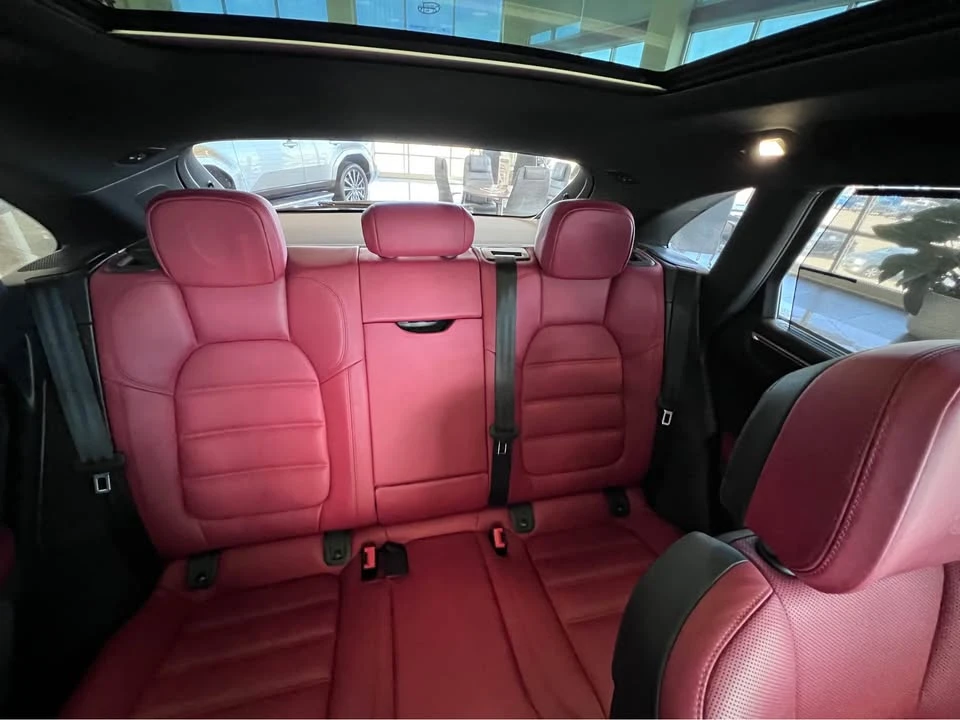 2021 Porsche Macan GTS - Image 9 of 11