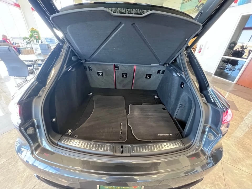 2021 Porsche Macan GTS - Image 7 of 11