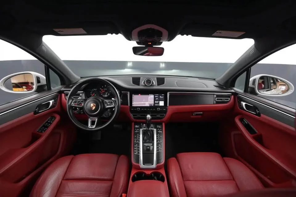 2021 Porsche Macan GTS - Image 12 of 16