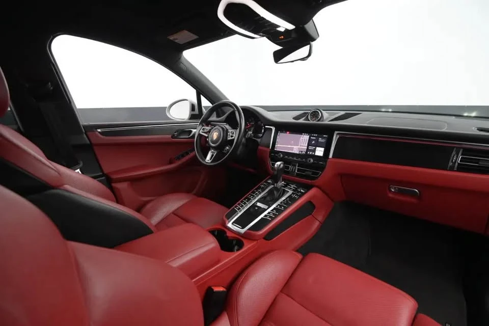 2021 Porsche Macan GTS - Image 13 of 16