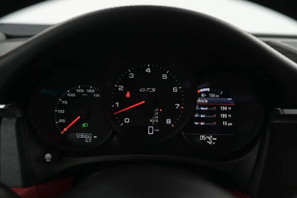 2021 Porsche Macan GTS - Image 15 of 16