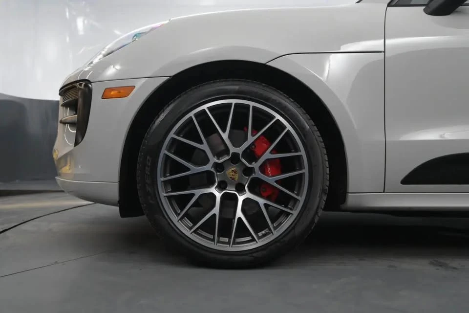 2021 Porsche Macan GTS - Image 8 of 16