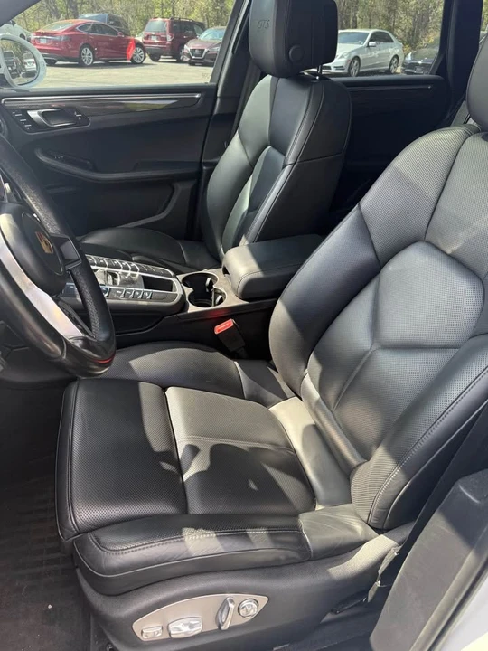 2021 Porsche Macan GTS - Image 5 of 5