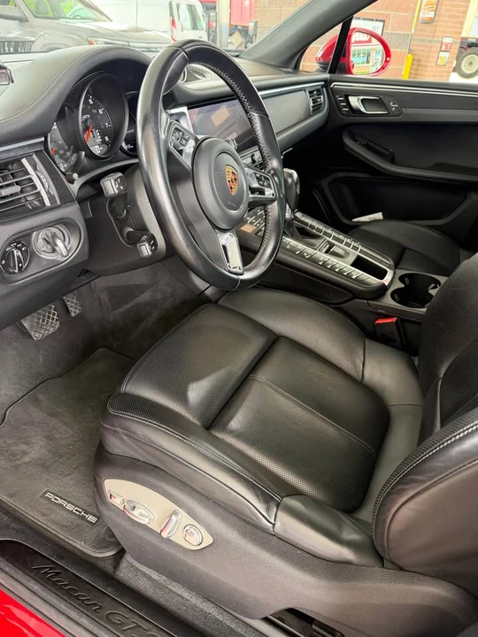 2021 Porsche Macan GTS - Image 5 of 5
