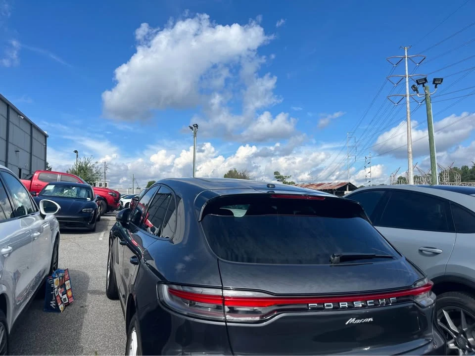 2021 Porsche Macan S - Image 3 of 5