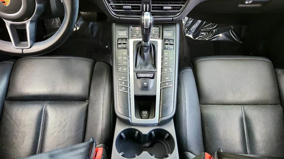 2021 Porsche Macan S - Image 12 of 18