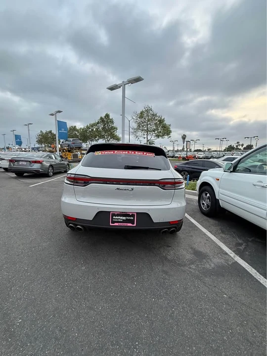 2021 Porsche Macan S - Image 13 of 14