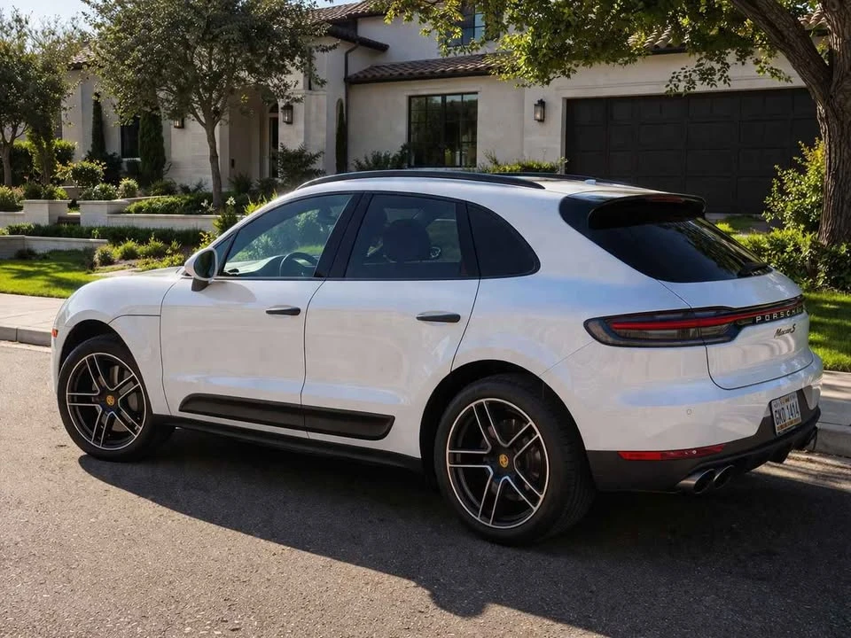 2021 Porsche Macan S - Image 2 of 6