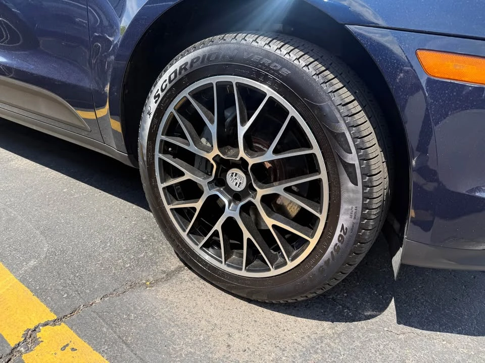 2021 Porsche Macan S - Image 3 of 12