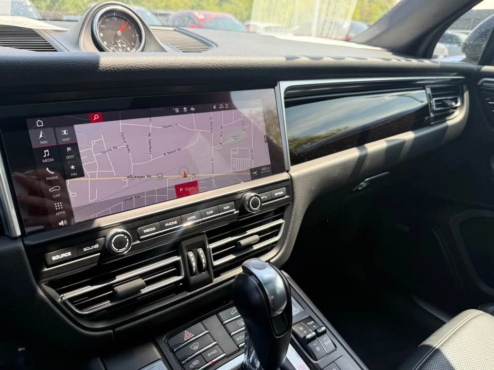 2021 Porsche Macan S - Image 7 of 12