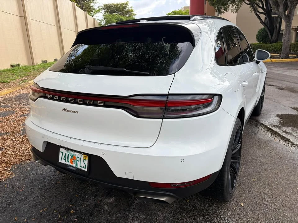 2021 Porsche Macan S - Image 8 of 11