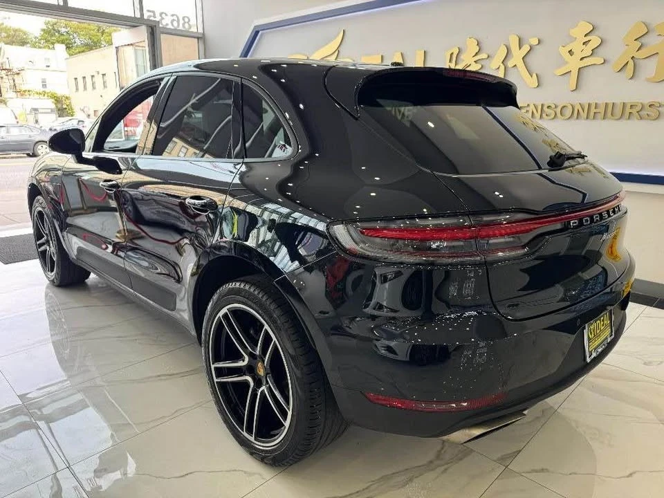 2021 Porsche Macan - Image 5 of 18