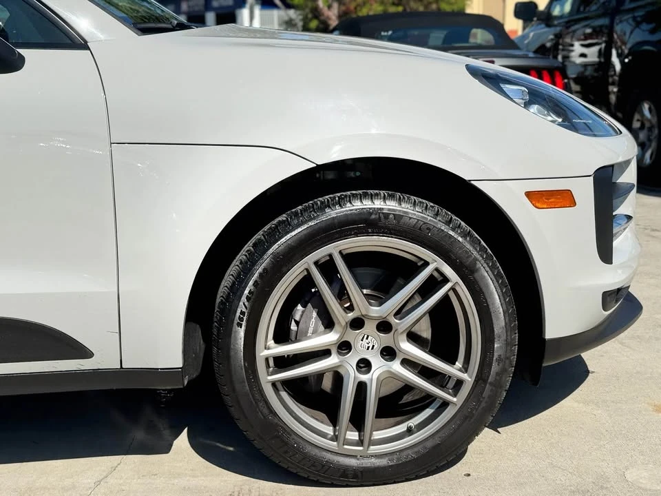 2021 Porsche Macan - Image 6 of 18