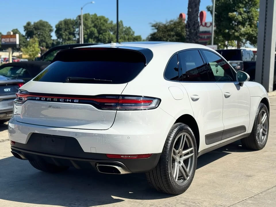 2021 Porsche Macan - Image 5 of 18