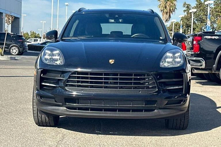 2021 Porsche Macan - Image 2 of 19
