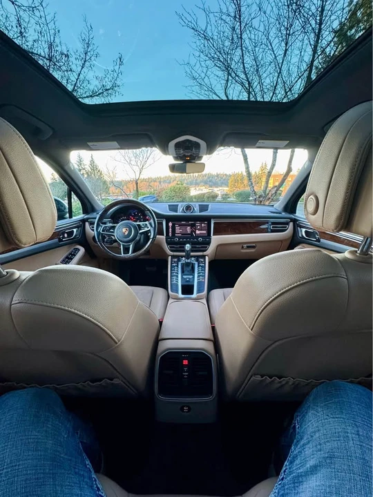 2021 Porsche Macan - Image 11 of 11
