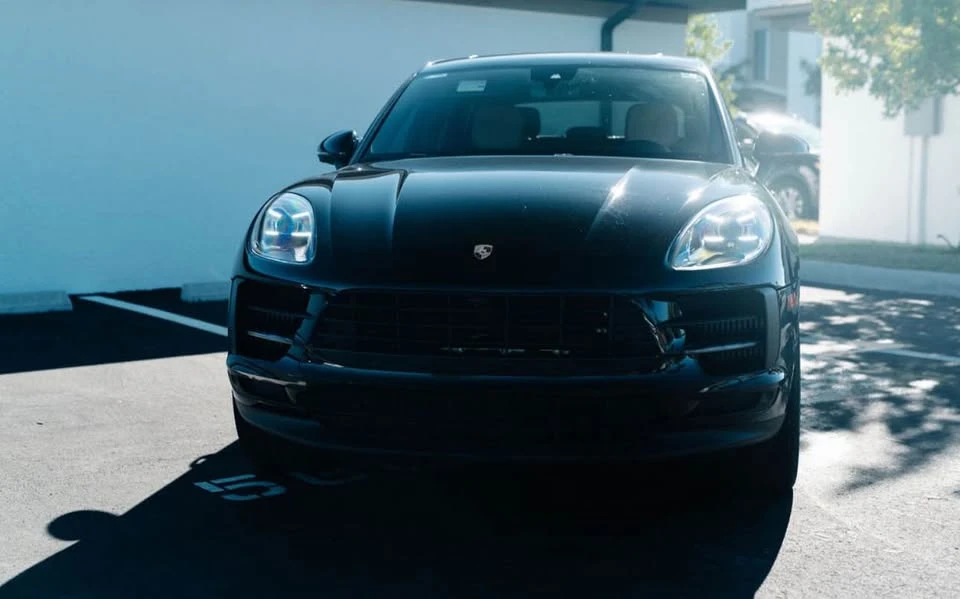 2021 Porsche Macan - Image 9 of 20