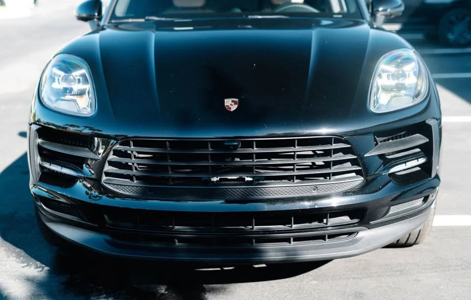 2021 Porsche Macan - Image 11 of 20