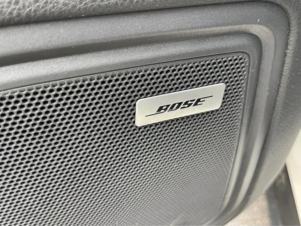 2021 Porsche Macan - Image 8 of 19