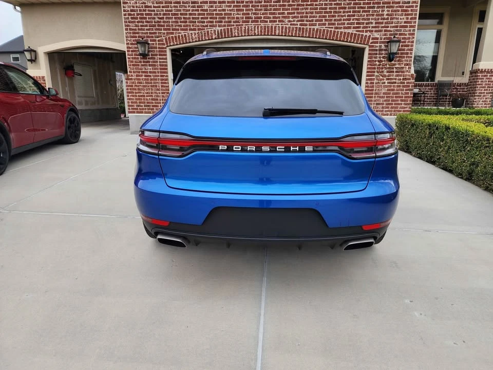 2021 Porsche Macan - Image 3 of 10