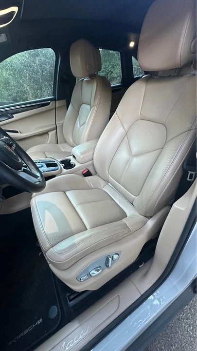 2021 Porsche Macan - Image 5 of 11