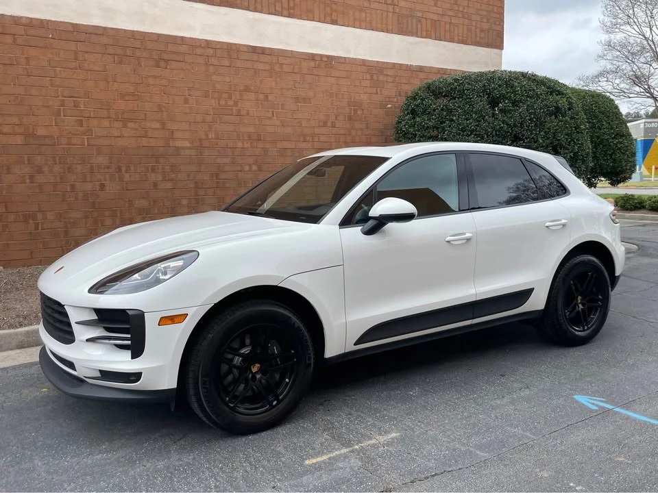 2021 Porsche Macan - Image 4 of 19