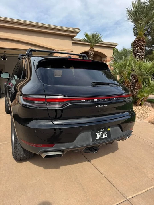 2021 Porsche Macan - Image 6 of 12