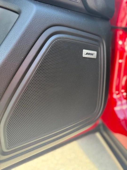 2021 Porsche Macan - Image 12 of 12