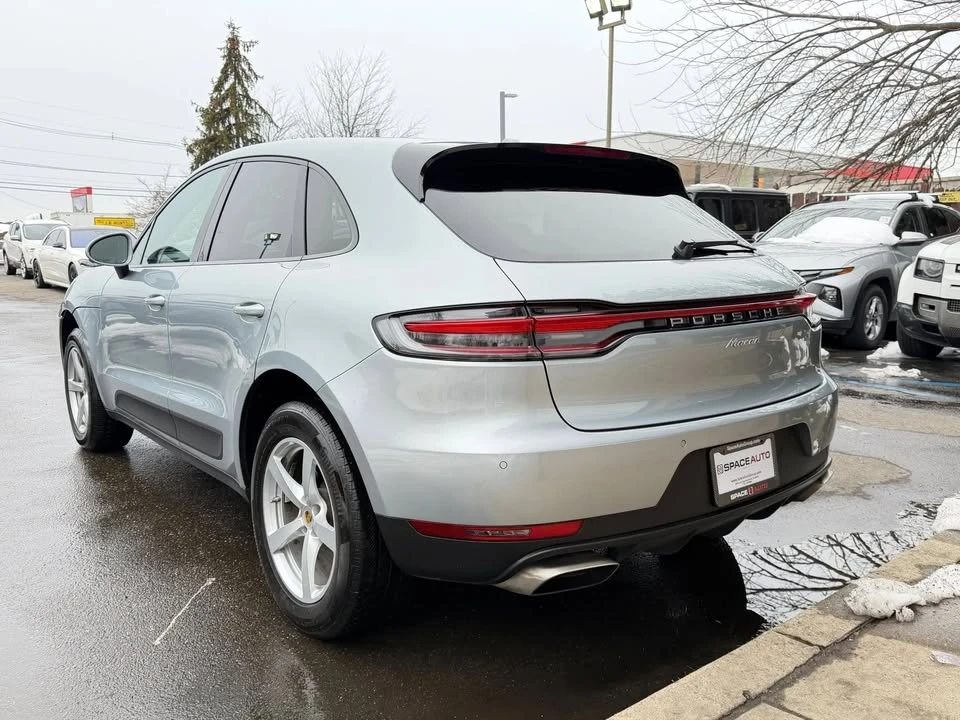 2021 Porsche Macan - Image 9 of 9