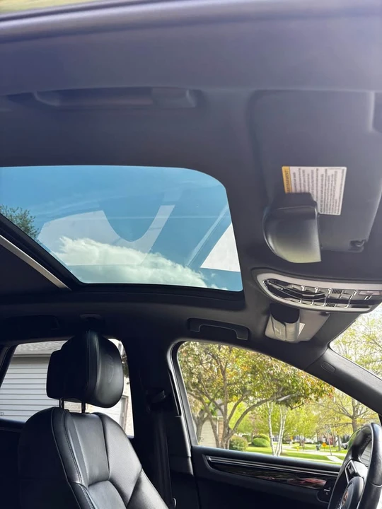 2021 Porsche Macan - Image 7 of 19