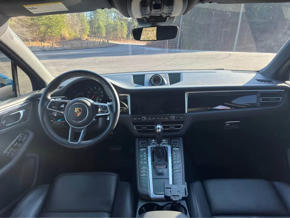 2021 Porsche Macan T - Image 9 of 20