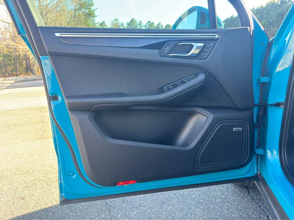 2021 Porsche Macan T - Image 13 of 20