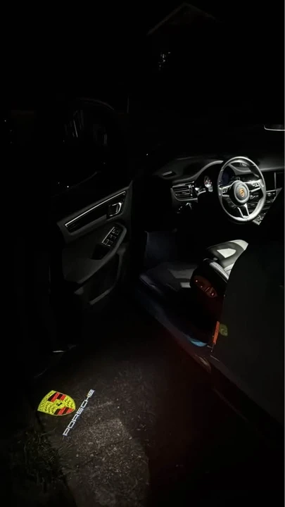 2021 Porsche Macan T - Image 19 of 20