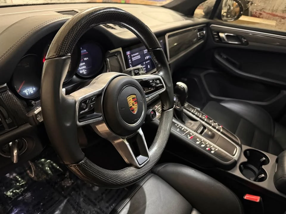 2021 Porsche Macan Turbo - Image 6 of 15