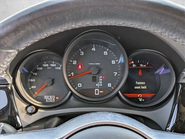 2021 Porsche Macan - Image 10 of 17