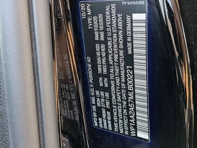 2021 Porsche Macan - Image 17 of 17
