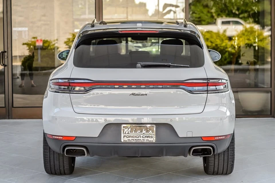 2021 Porsche Macan - Image 4 of 20