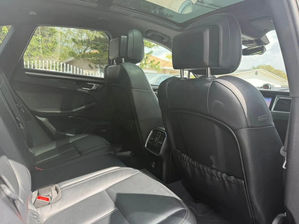 2021 Porsche Macan S - Image 3 of 14