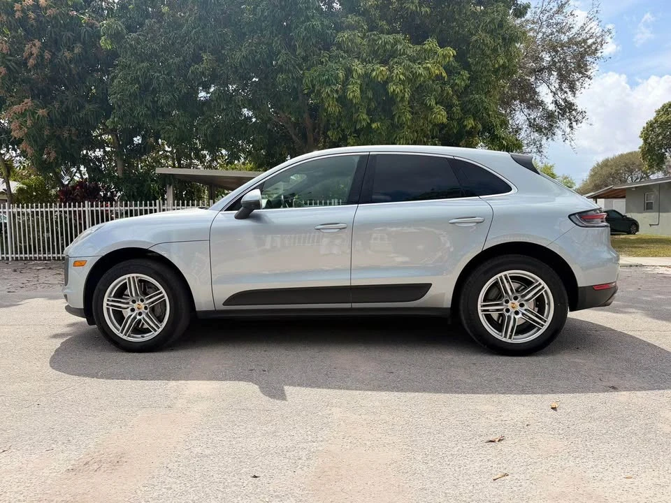 2021 Porsche Macan S - Image 8 of 14