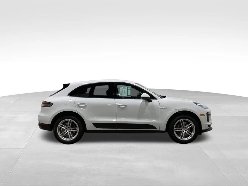 2021 Porsche Macan - Image 6 of 20