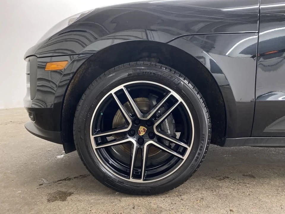 2021 Porsche Macan - Image 8 of 18