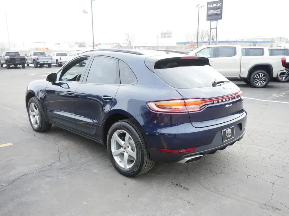 2021 Porsche Macan - Image 2 of 18