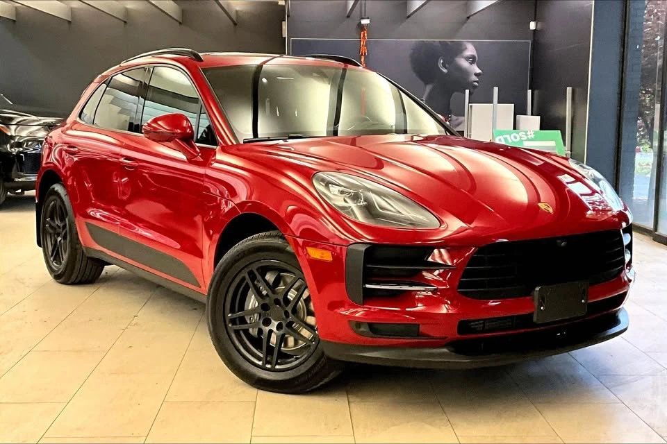 2021 Porsche Macan - Image 2 of 13