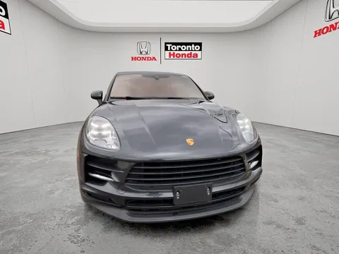 2021 Porsche Macan AWD