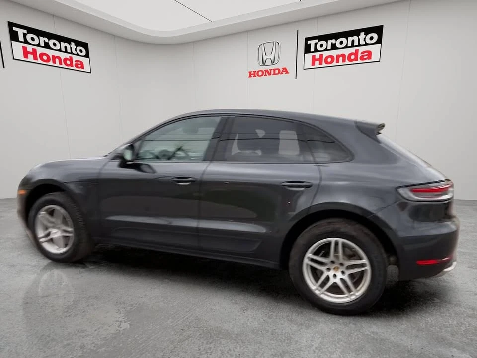 2021 Porsche Macan - Image 17 of 19