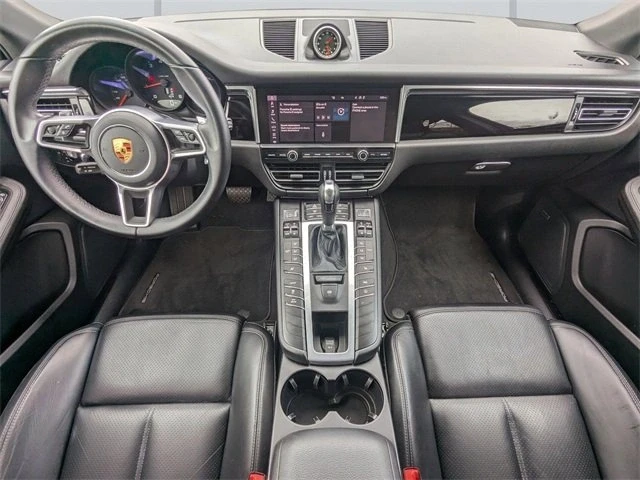 2021 Porsche Macan - Image 11 of 15