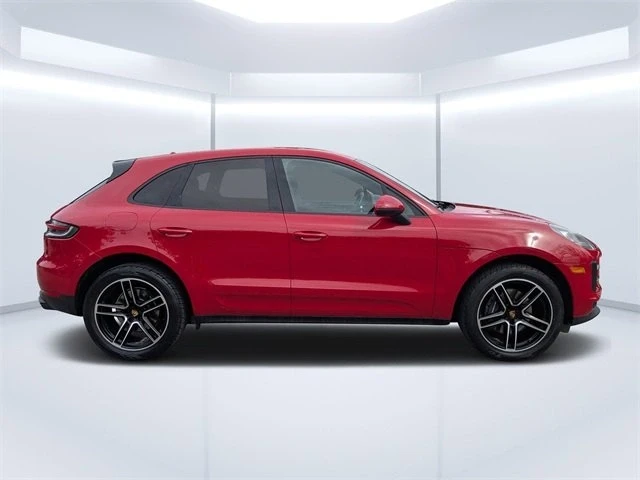 2021 Porsche Macan - Image 2 of 15