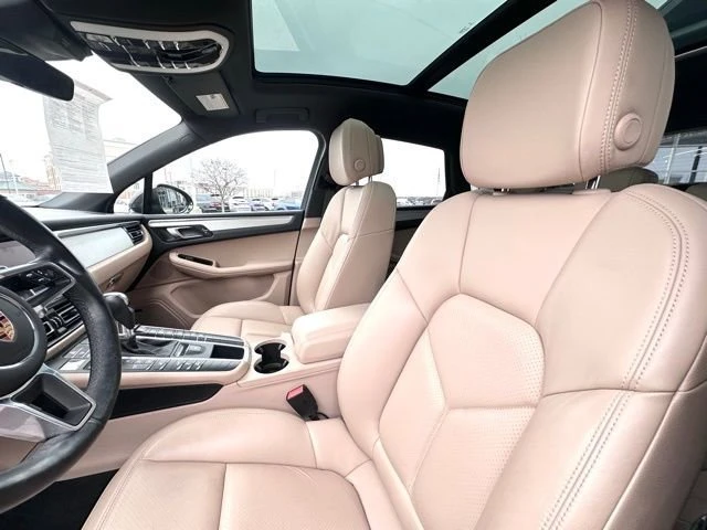 2021 Porsche Macan - Image 11 of 11
